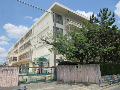 小学校　守口市立藤田小学校（小学校）まで853m