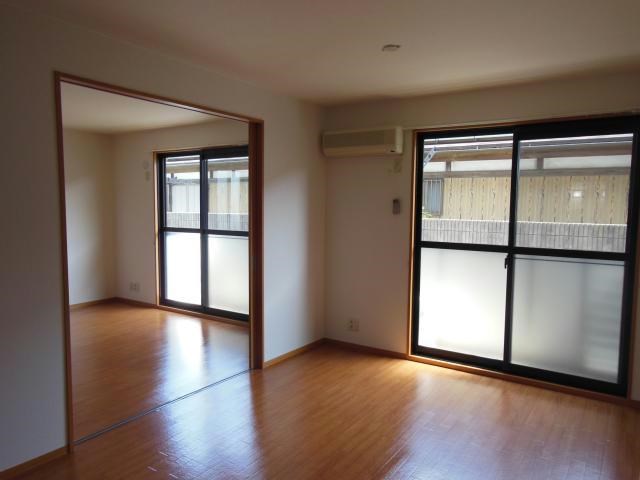 居室・リビング　リビング