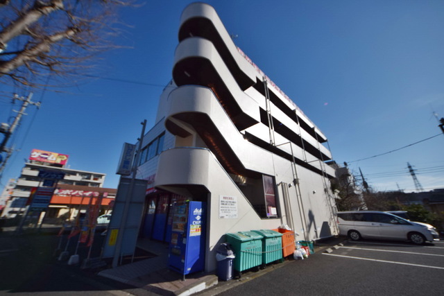 建物外観　～鉄筋コンクリート造マンションです～