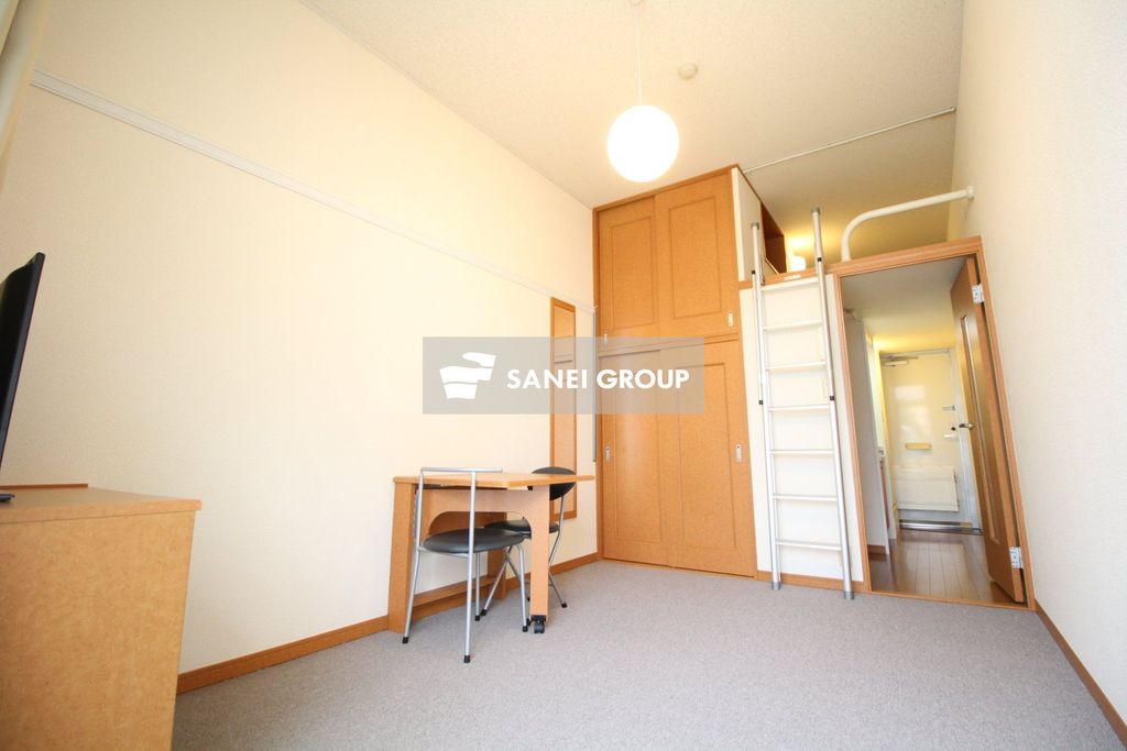 居室・リビング　収納