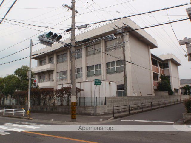 小学校　丸亀市立郡家小学校（小学校）まで1100m