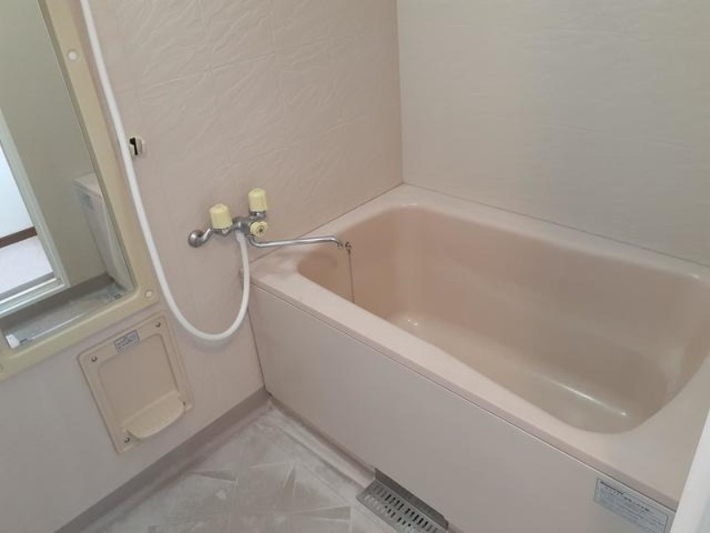 バス・シャワールーム　図面と現状に相違がある場合には現状を優先