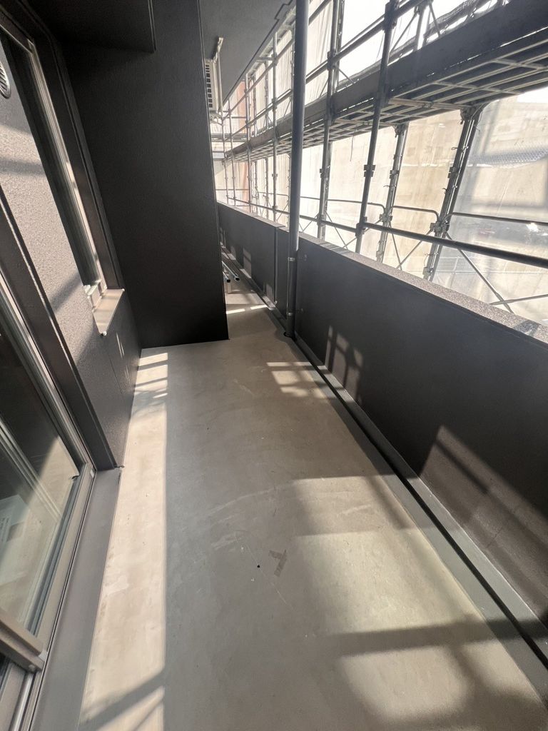 バルコニー　バルコニー