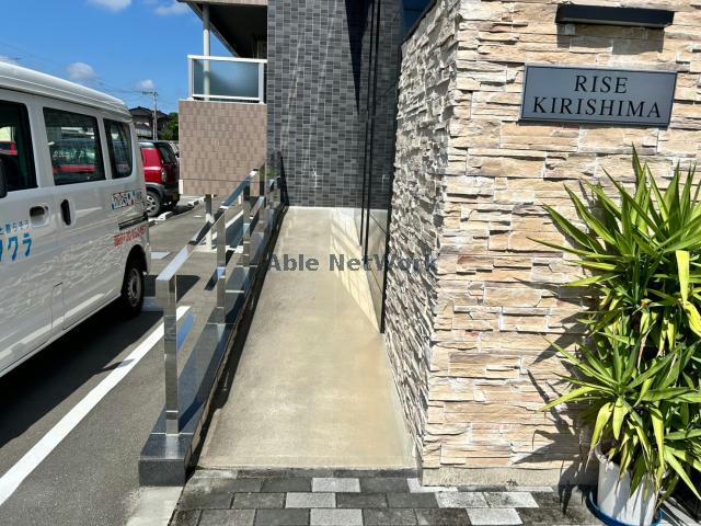 エントランス　エントランス部分