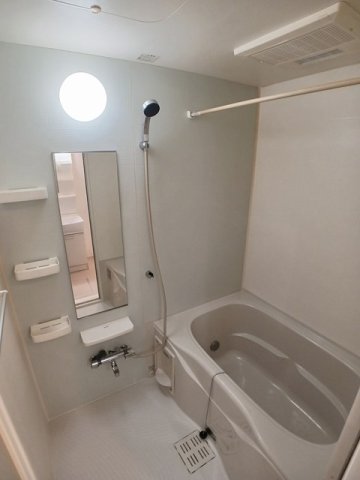 バス・シャワールーム　きれいなお風呂です