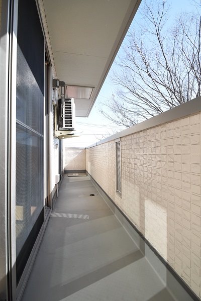 バルコニー　ベランダ