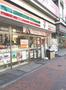 コンビニ　セブンイレブン飯田橋4丁目店（コンビニ）まで140m