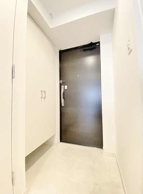 玄関　大型シューズボックス