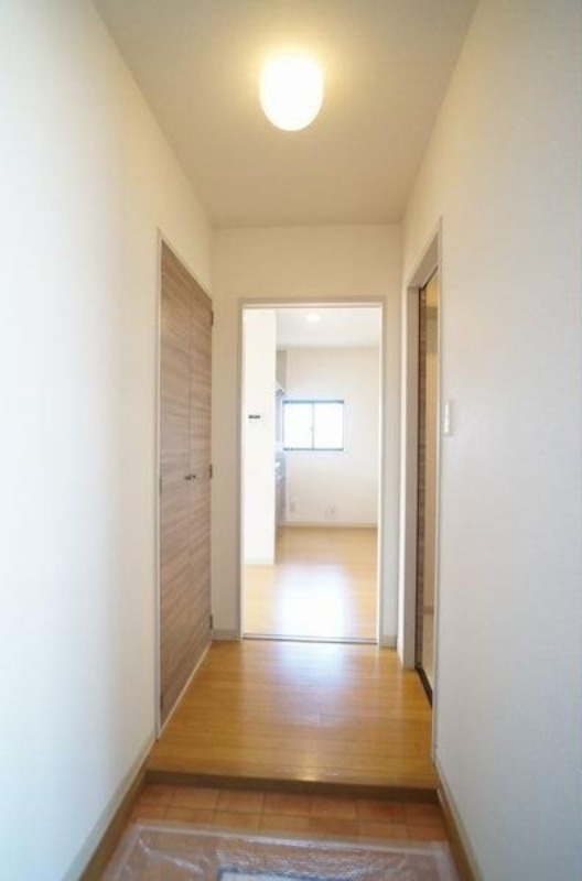 玄関　図面と現状に相違がある場合には現状を優先