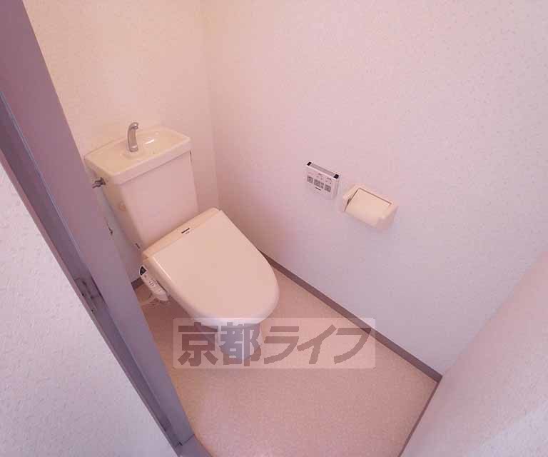 トイレ　・お問い合わせは京都ライフまで・