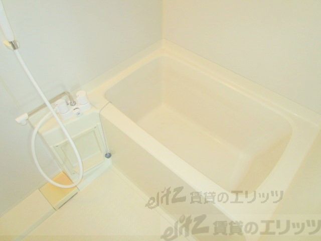 バス・シャワールーム　風呂