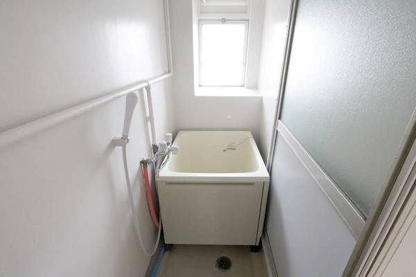 バス・シャワールーム　ビレッジハウスの同一物件・同一タイプの間取りの写真です