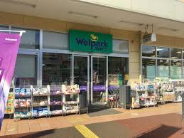 ドラックストア　ウェルパーク所沢西武園店（ドラッグストア）まで1037m