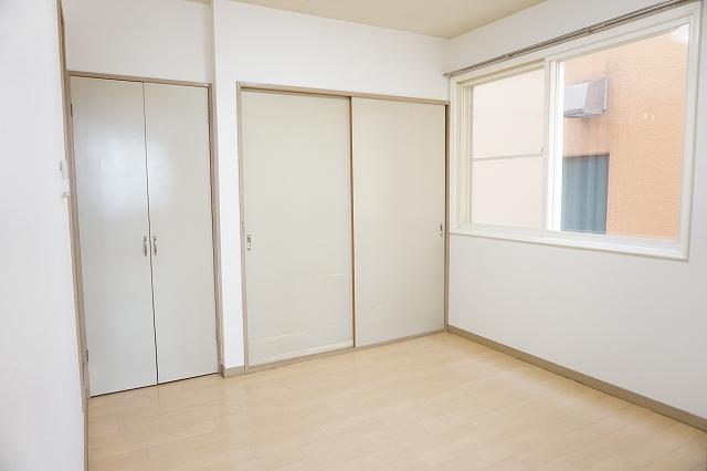 居室・リビング　居室