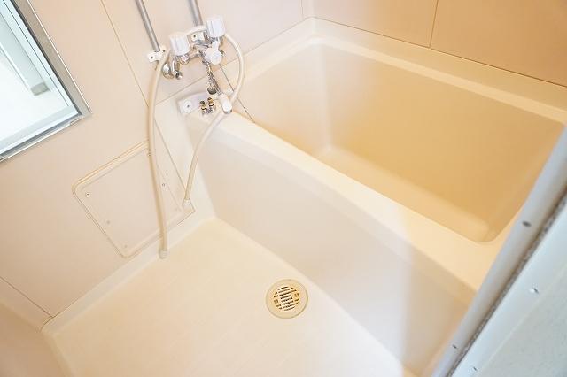 バス・シャワールーム　浴室