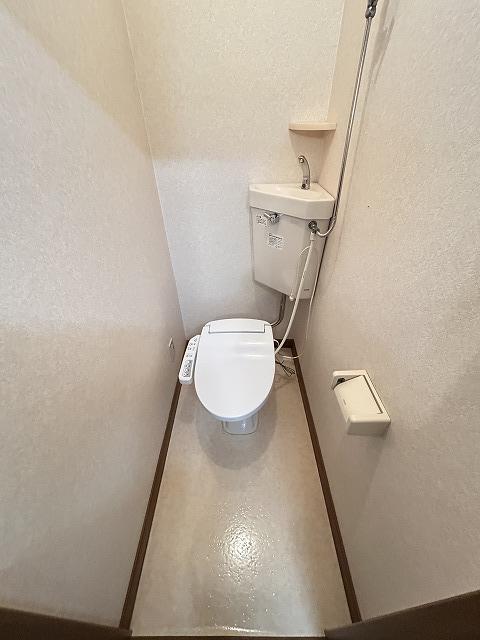 トイレ　トイレ