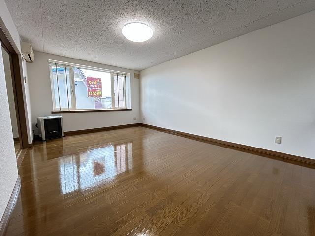 居室・リビング　リビング１