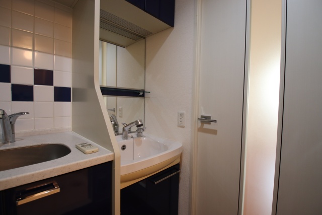 洗面設備　別室の参考写真です。※現況優先