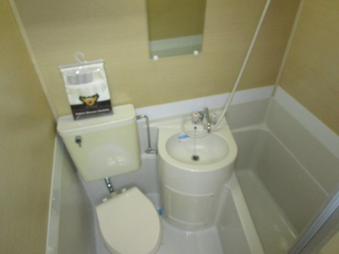 バス・シャワールーム