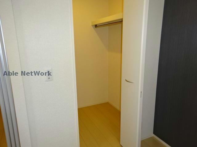 収納　同型モデル