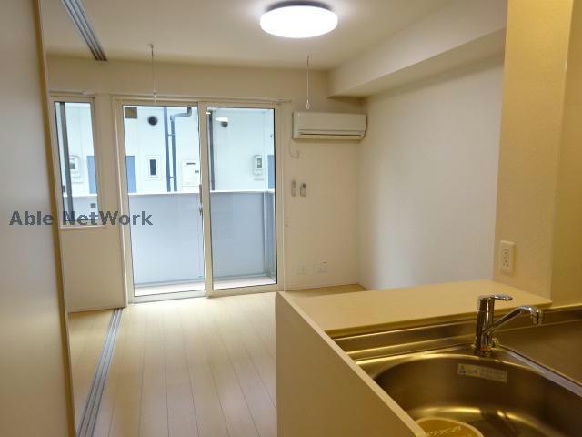 居室・リビング　同型モデル