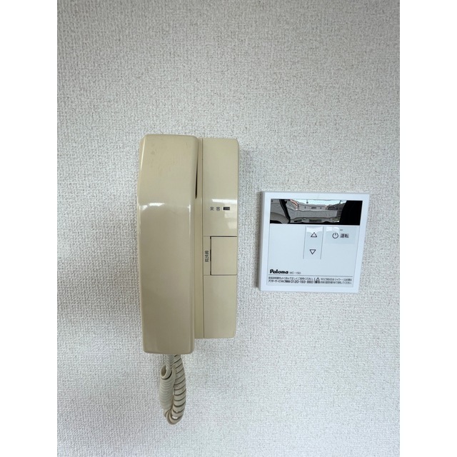 セキュリティ　安心のドアホンつき♪