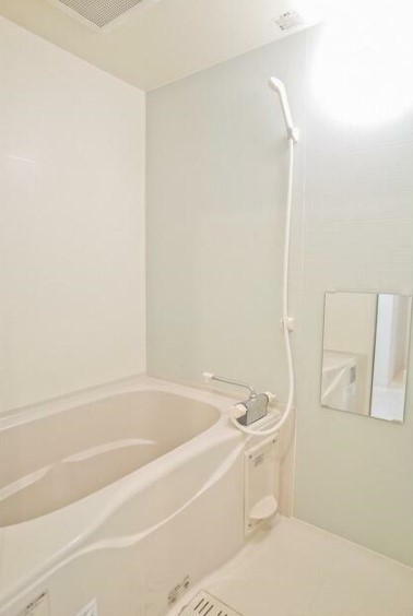 バス・シャワールーム　日々の疲れを癒すお風呂付です