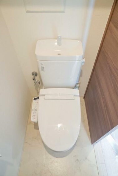 トイレ　清潔感のあるトイレです