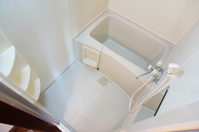 バス・シャワールーム　浴室