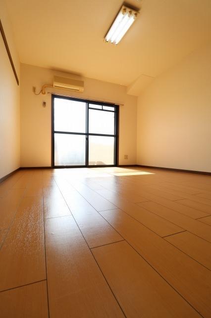 居室・リビング　居室