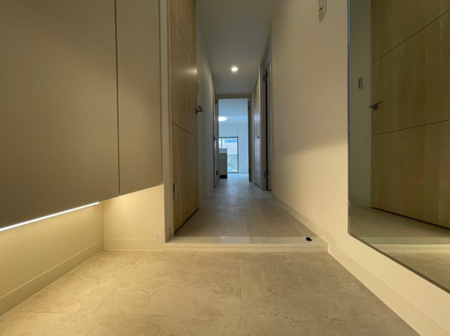 玄関　詳細は、RISUMO江坂本店→06-6155-7137まで♪