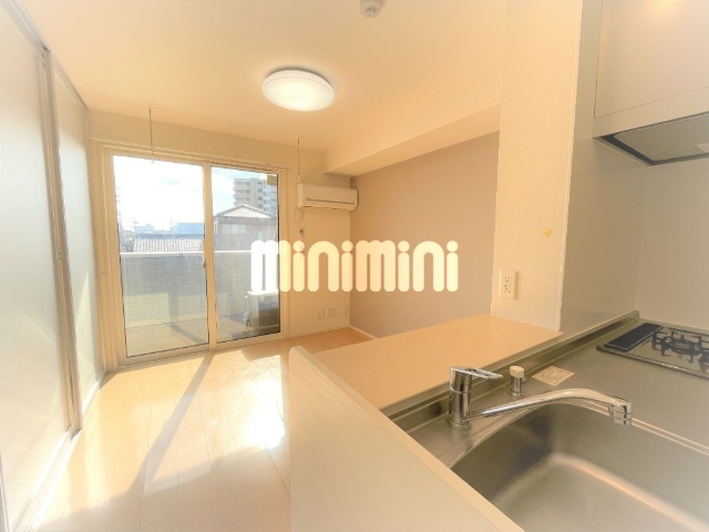 居室・リビング　おしゃれなカウンターキッチン