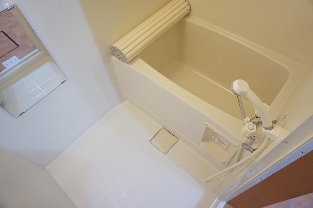 バス・シャワールーム　浴室