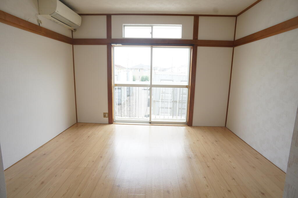 居室・リビング　他の部屋の参考写真