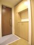玄関　入居中の為、他号室の参考写真です。現況優先します。