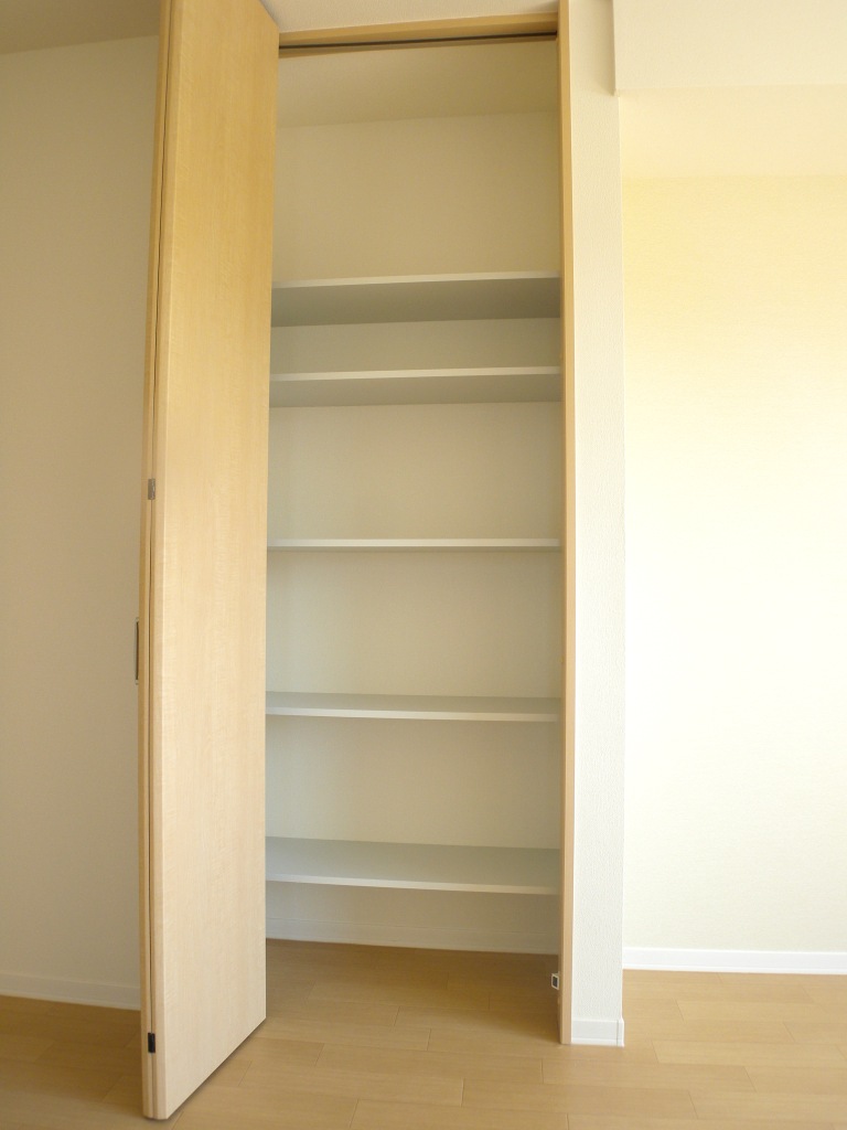 その他設備　LDK収納