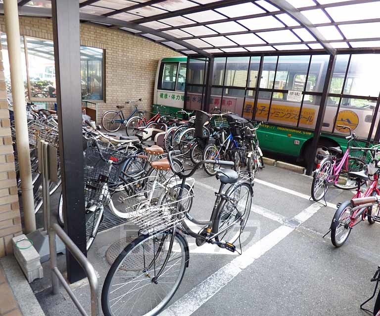 その他共有部分　駐輪場です。