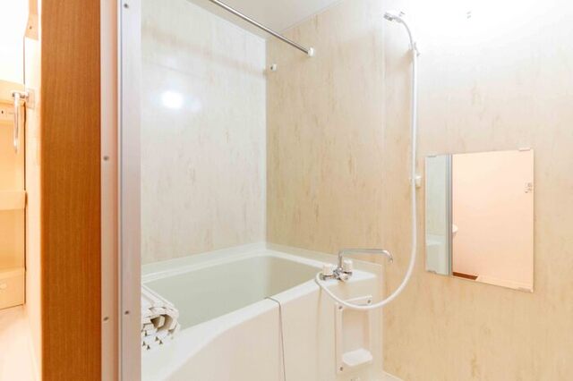 バス・シャワールーム　バス