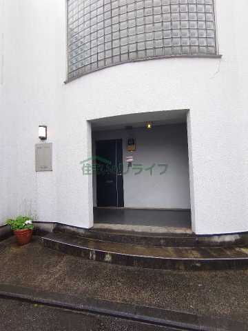 エントランス　ブランカーセ