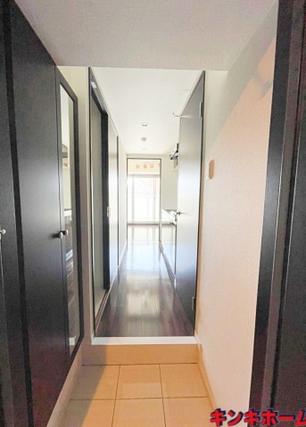玄関　写真は別のお部屋です。（同タイプ）