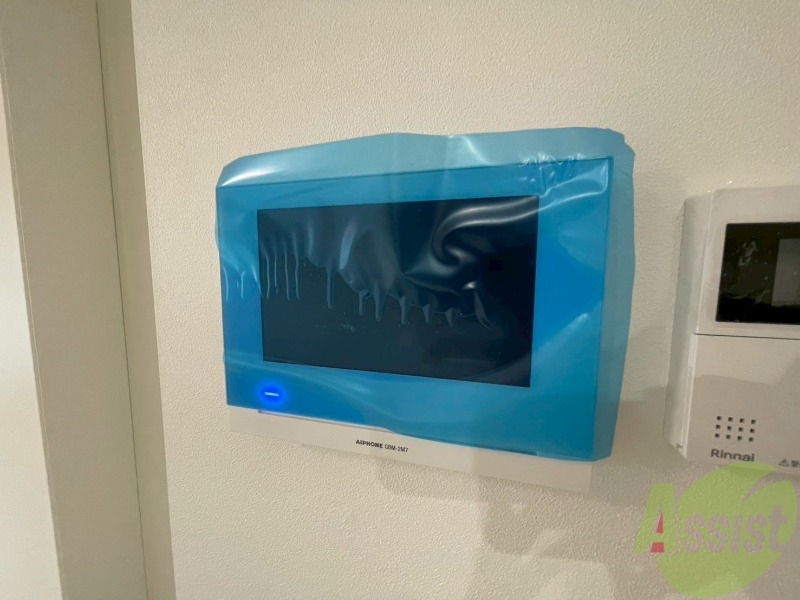 セキュリティ　ＴＶモニター付インターホンです。来客者の顔が見えるので安心！