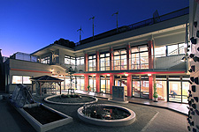 幼稚園・保育園　かやの実保育園（幼稚園・保育園）まで382m