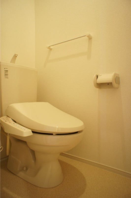 トイレ　図面と現状に相違がある場合には現状を優先