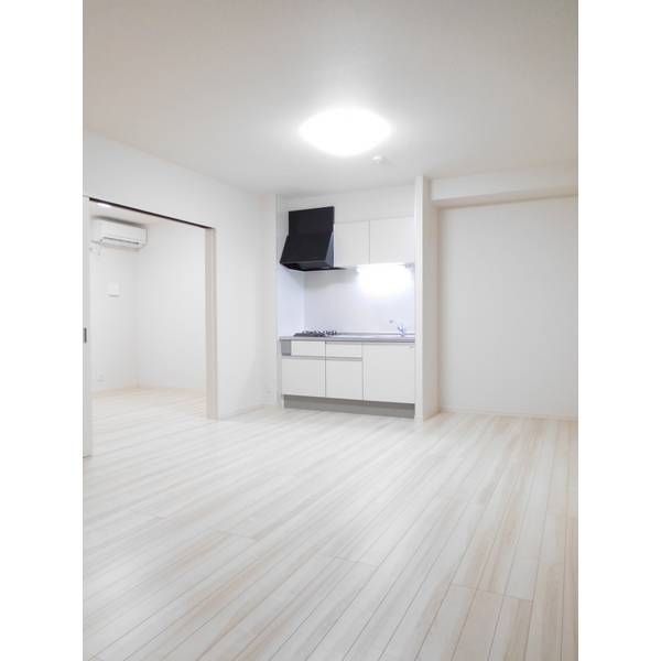 居室・リビング　居間です