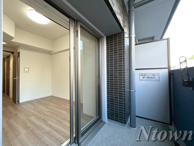 バルコニー　お洗濯にも便利なバルコニー付き