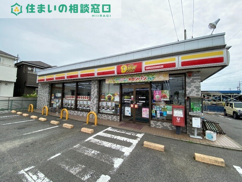 コンビニ　ニューヤマザキデイリーストア高浜豊田店（コンビニ）まで444m