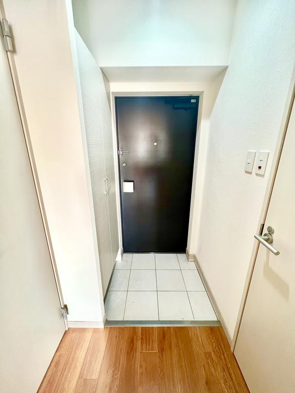 玄関　※当物件他室写真　現況優先※