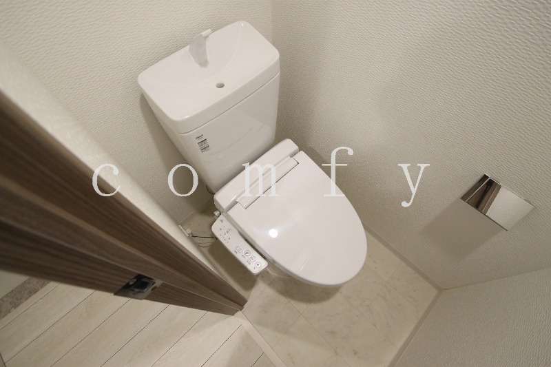 トイレ　ウォシュレット付きトイレ