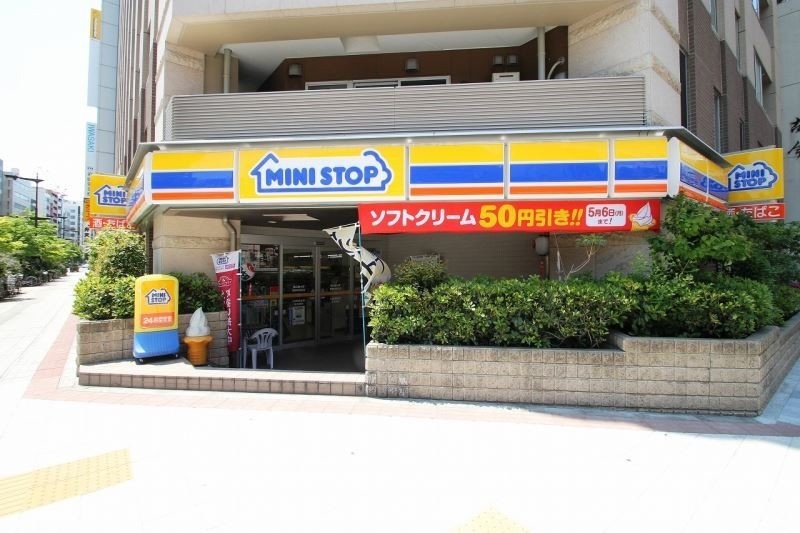 コンビニ　ミニストップ馬喰町駅前店（コンビニ）まで169m
