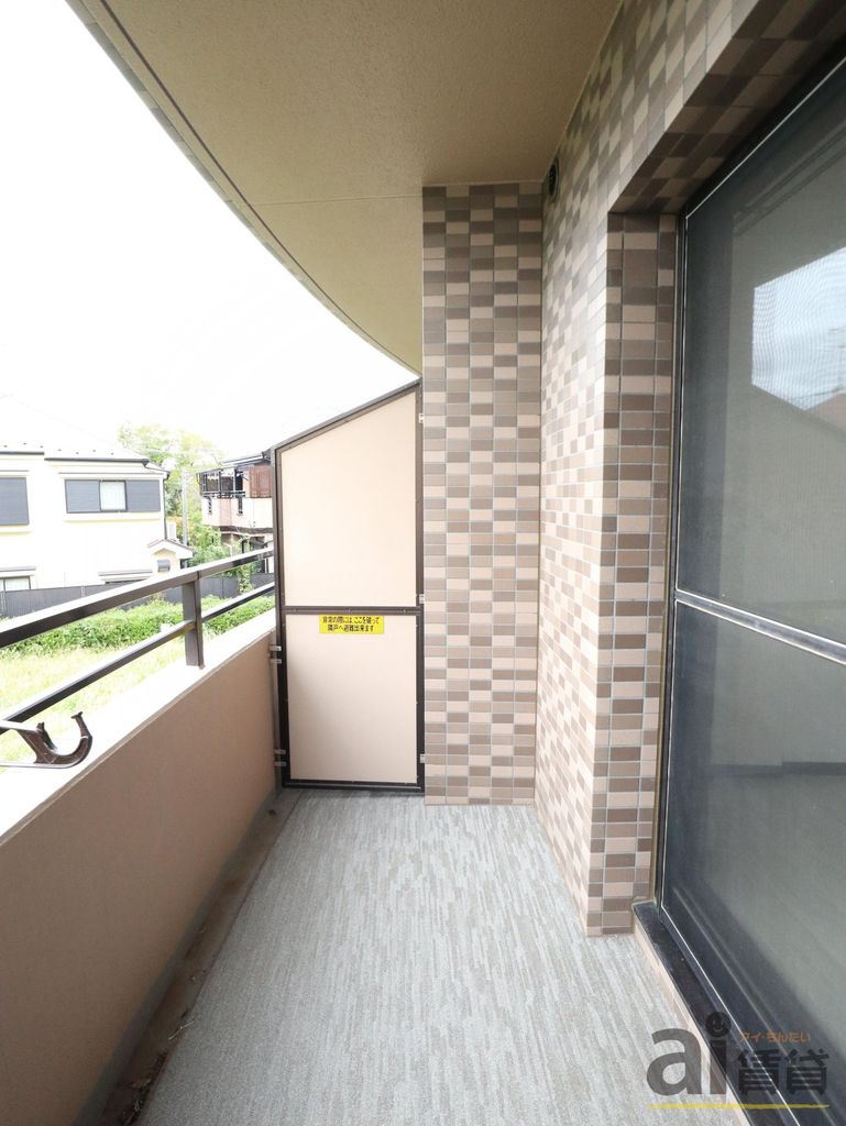 バルコニー　※別号室写真です